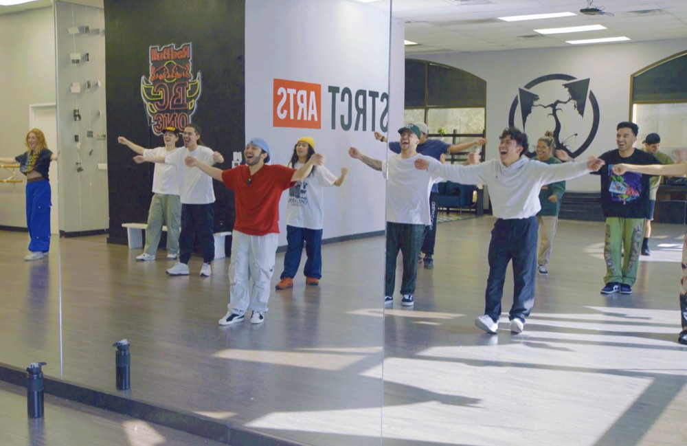 A Hybrids workshop in the studio